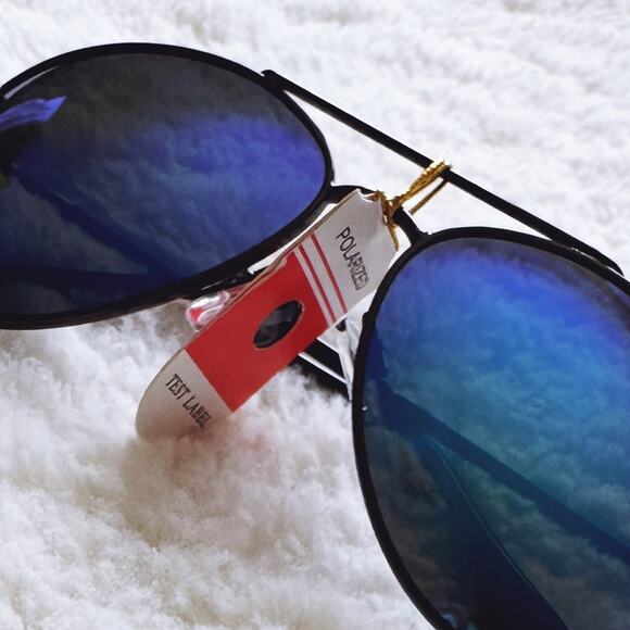 Freya Blue w/Black Rim Mirrored Sunglasses - Picture 2 of 15